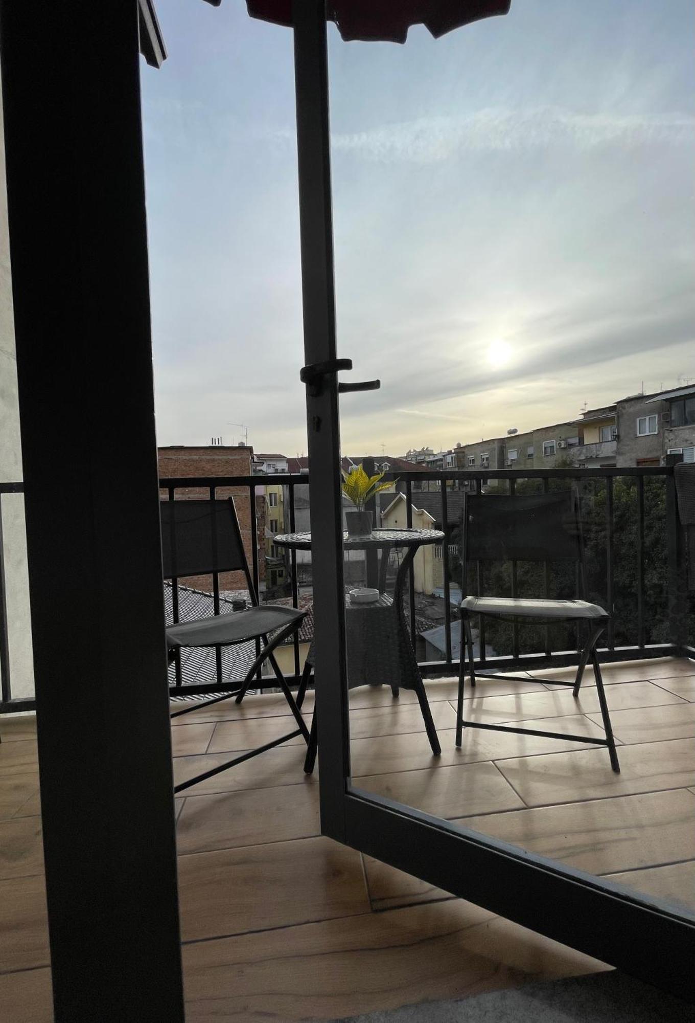 Pog Apartments Tirana Bagian luar foto