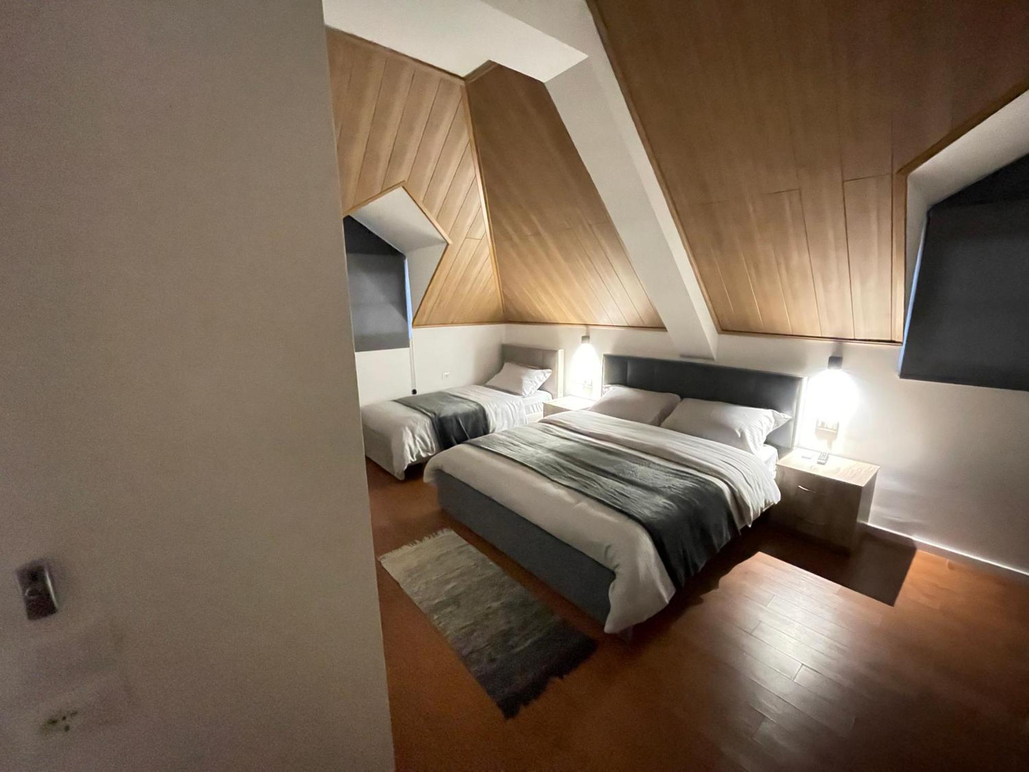 Pog Apartments Tirana Bagian luar foto